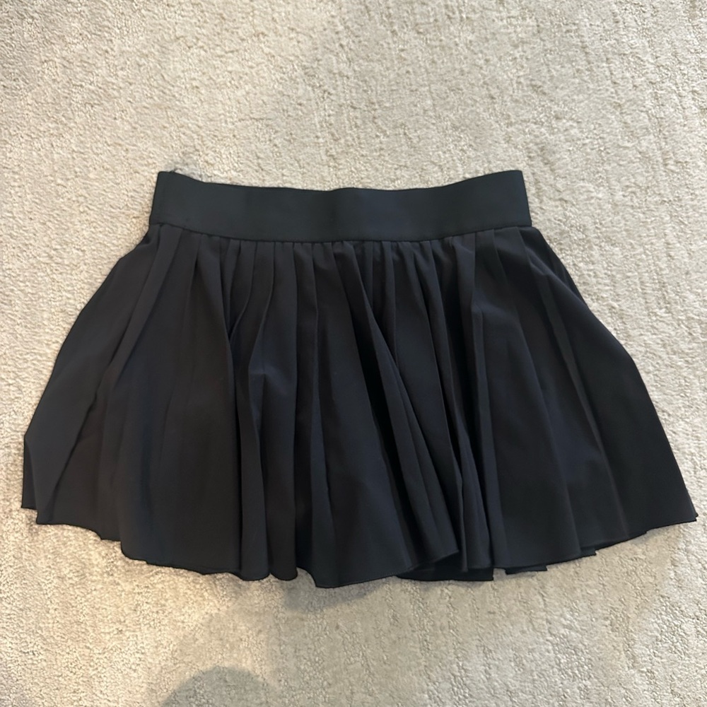 Aritzia Movetech Tennis Pro Micro Skirt